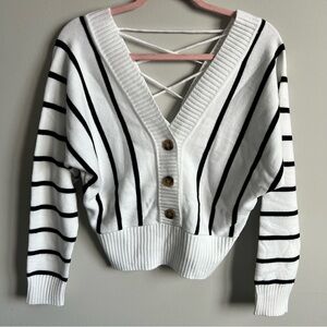 Hem & Thread NWT Striped V-Neck Sweater - White and Black, Open Back, Size Lrg